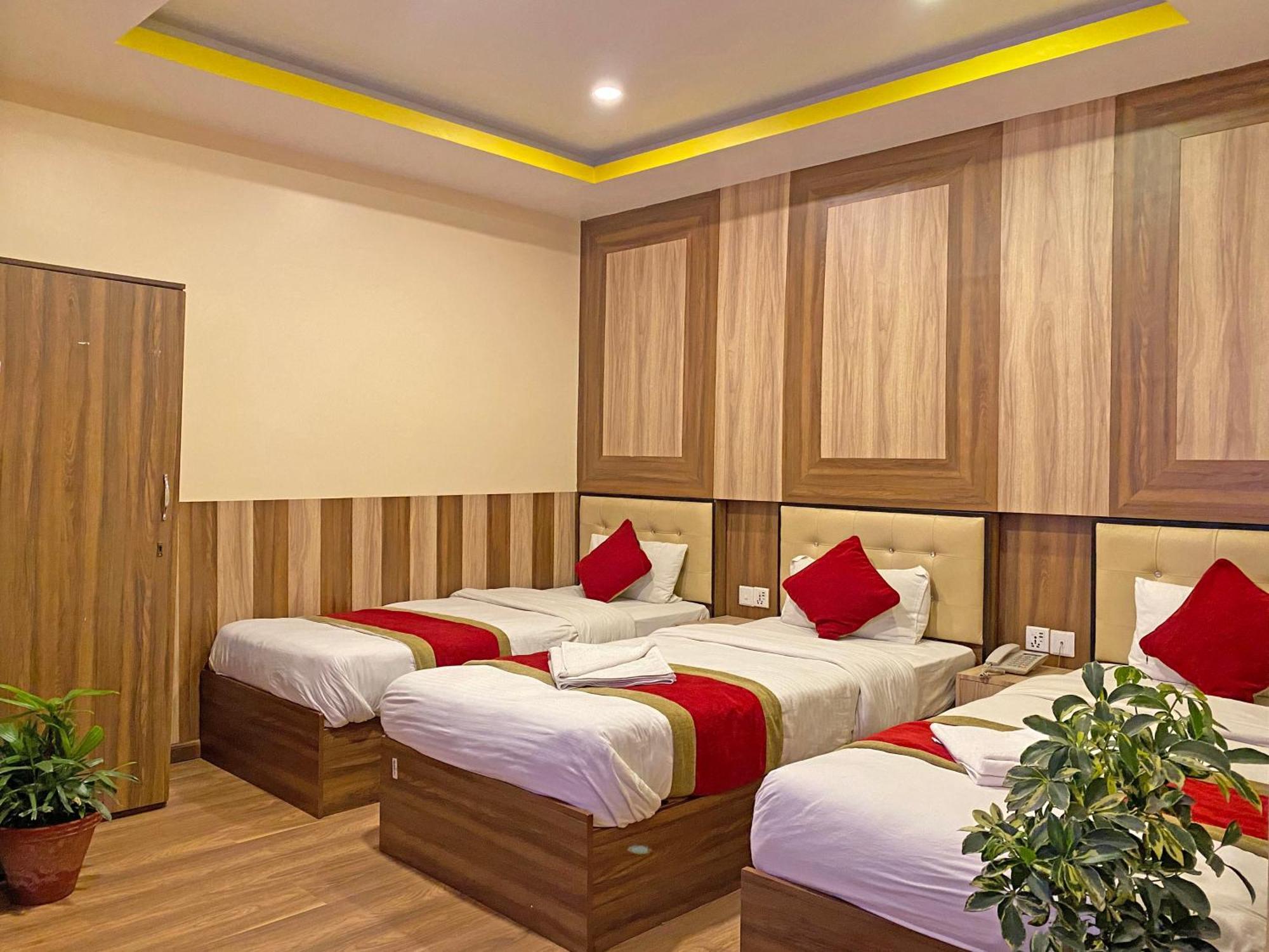 קטמנדו Hotel Airport Holiday מראה חיצוני תמונה