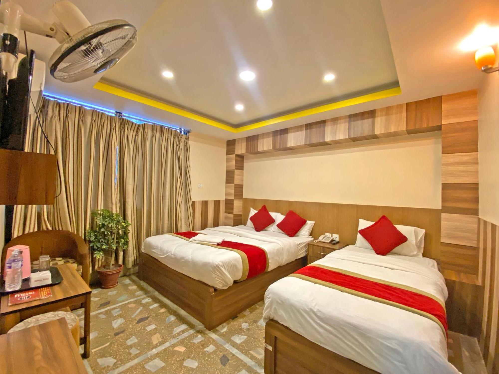 קטמנדו Hotel Airport Holiday מראה חיצוני תמונה