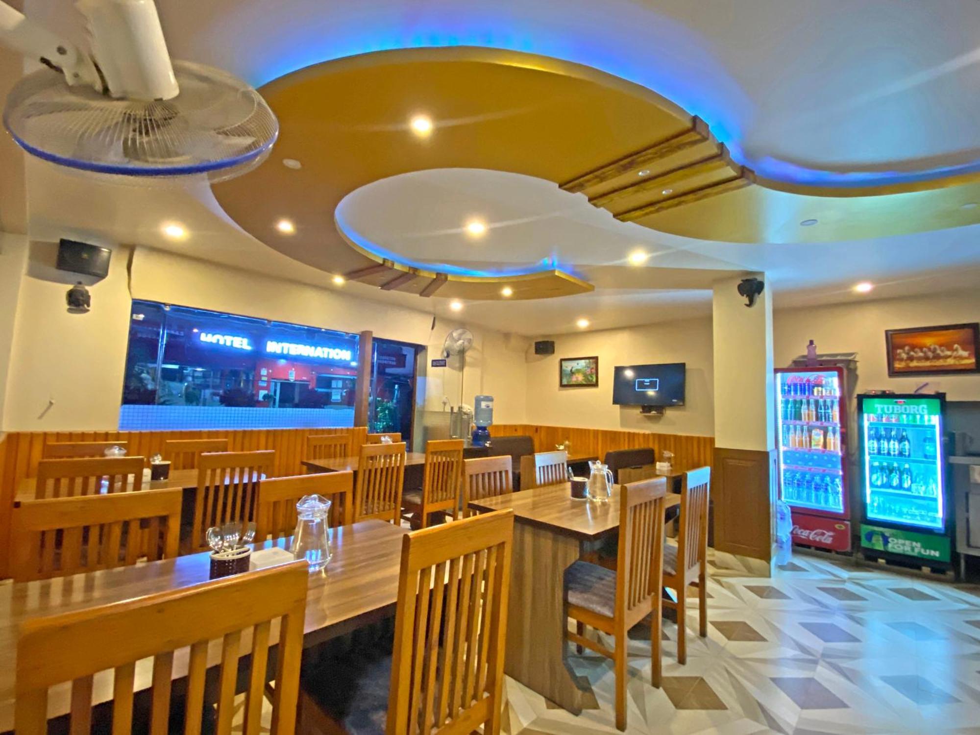 קטמנדו Hotel Airport Holiday מראה חיצוני תמונה