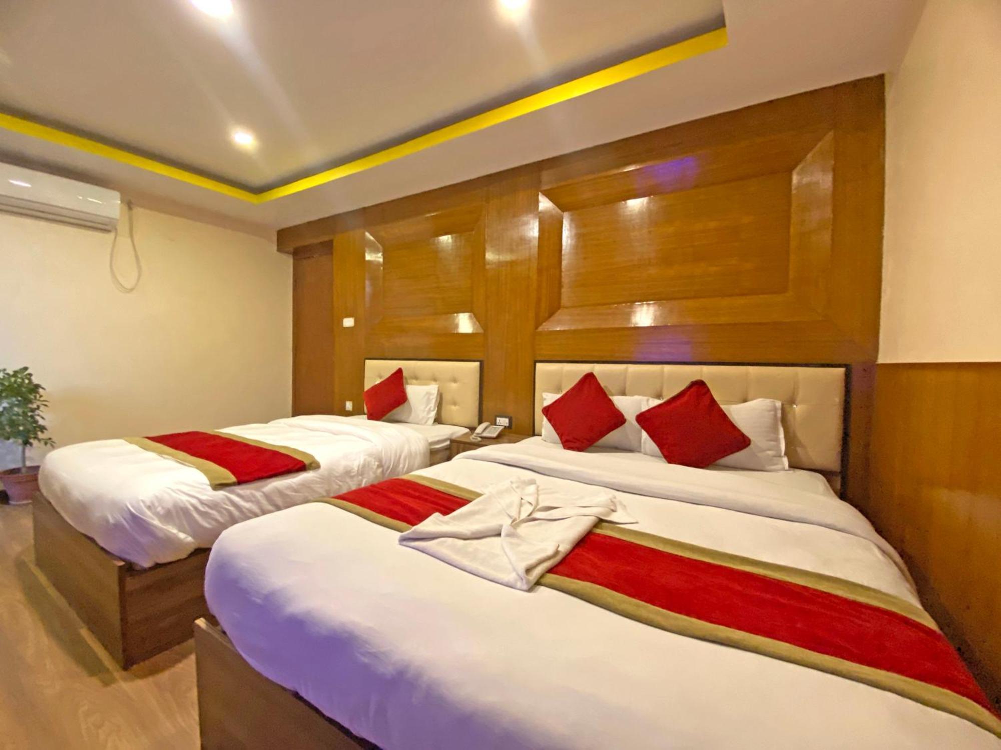 קטמנדו Hotel Airport Holiday מראה חיצוני תמונה
