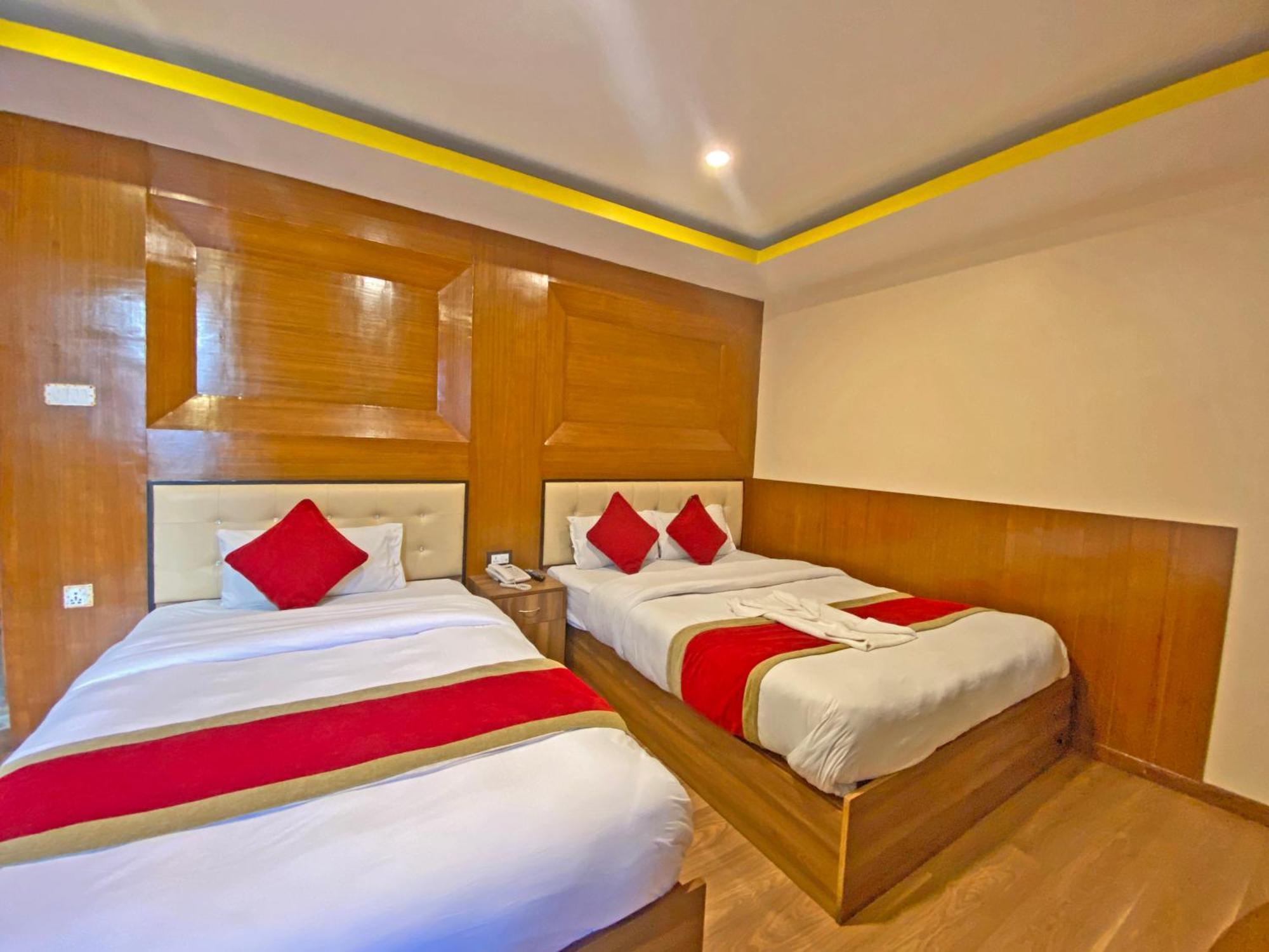 קטמנדו Hotel Airport Holiday מראה חיצוני תמונה